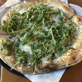 Pizzaluté - Bianca Pizza - Pizza Near Me - Pensacola, Florida Pizzaluté - Bianca Pizza - Pizza Near Me - Pensacola, Florida