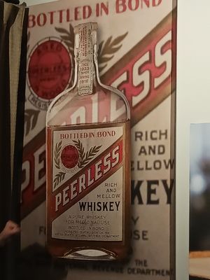 Kentucky Peerless Distilling Co by null