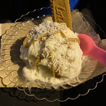 Eishaus - Vegan erdnuss eis - Breakfast & Brunch Near Me - Covington, Kentucky