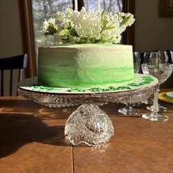 Bert's Bakery - Lemon blueberry 8" Cake Serves 10-12