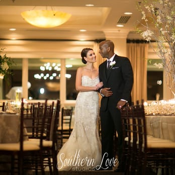 La Cosa Bella Events - Governors Club Wedding Reception - Wedding Planning Near Me - Raleigh, North Carolina La Cosa Bella Events - Governors Club Wedding Reception - Wedding Planning Near Me - Raleigh, North Carolina