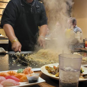 Shogun - a chef preparing food - Japanese Near Me - Mobile, Alabama Shogun - a chef preparing food - Japanese Near Me - Mobile, Alabama
