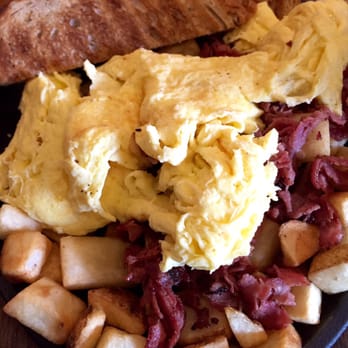 Tack House Pub - Giacomo - Breakfast & Brunch Near Me - Lexington, Kentucky Tack House Pub - Giacomo - Breakfast & Brunch Near Me - Lexington, Kentucky