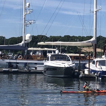 Cooper Bluff - June 5th 2022... 118 Ft. Dolan Yacht - Bars Near Me - Oyster Bay, New York