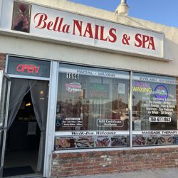 Bella Nails & Spa - Outside Plenty of free parking