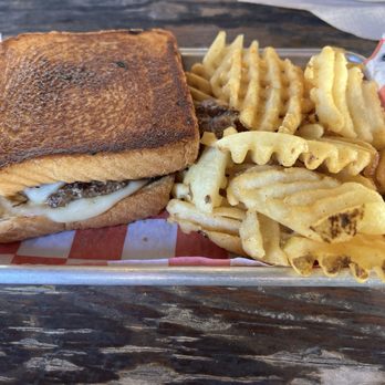Elsewhere Garden Bar & Kitchen - Patty Melt and great waffle fries - Wine Bars Near Me - San Antonio, Texas