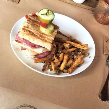 Boca - Boca Cubano (OMG Burger in the Background) - Bars Near Me - Winter Park, Florida Boca - Boca Cubano (OMG Burger in the Background) - Bars Near Me - Winter Park, Florida
