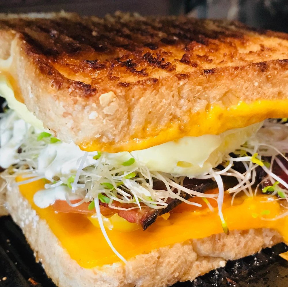 THE MODERN & CAFE 121 Photos & 52 Reviews 212 Mackenzie Avenue, Revelstoke, British