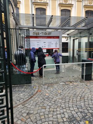 Topkapi Palace Museum by null