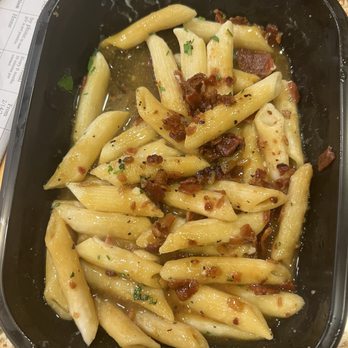 Applebee's Grill + Bar - Four cheese Mac n Four-Cheese Mac & Cheese with Honey Pepper Chicken Tenders - Sports Bars Near Me - Riverbank, California Applebee's Grill + Bar - Four cheese Mac n Four-Cheese Mac & Cheese with Honey Pepper Chicken Tenders - Sports Bars Near Me - Riverbank, California