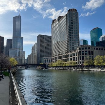 Chicago Riverwalk - Landmarks & Historical Buildings Near Me - Chicago, Illinois Chicago Riverwalk - Landmarks & Historical Buildings Near Me - Chicago, Illinois