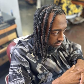 Barbershop 45 - Locs and cut done by barber Maisah. - Barbers Near Me - Emeryville, California Barbershop 45 - Locs and cut done by barber Maisah. - Barbers Near Me - Emeryville, California