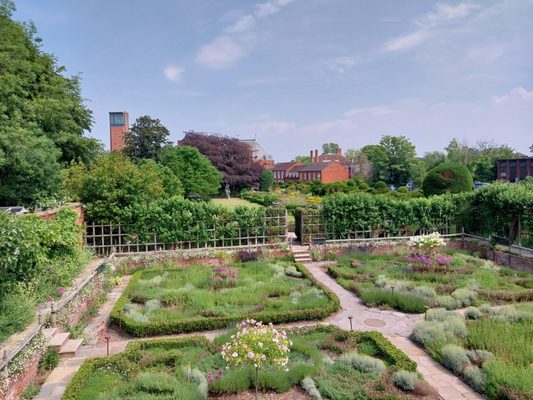 Shakespeare's New Place by null