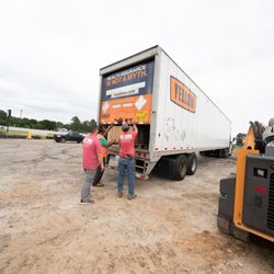 The Red Barn Guy - Where great attachments meet exceptional service--every time!