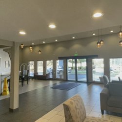 Red Lion Inn & Suites Auburn Seattle - Lobby