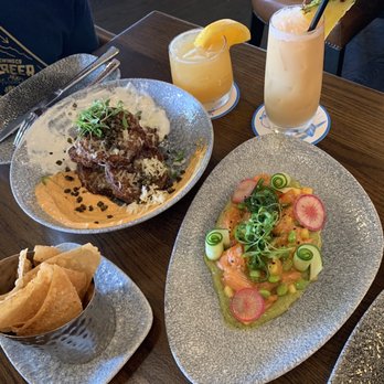 Lamplight Lounge - Potato Skins & Salmon Poke - New American Near Me - Anaheim, California Lamplight Lounge - Potato Skins & Salmon Poke - New American Near Me - Anaheim, California