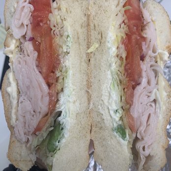 Shamas Deli - Turkey and pepper jack with lettuce tomato and mayo - Delis Near Me - New York, New York Shamas Deli - Turkey and pepper jack with lettuce tomato and mayo - Delis Near Me - New York, New York