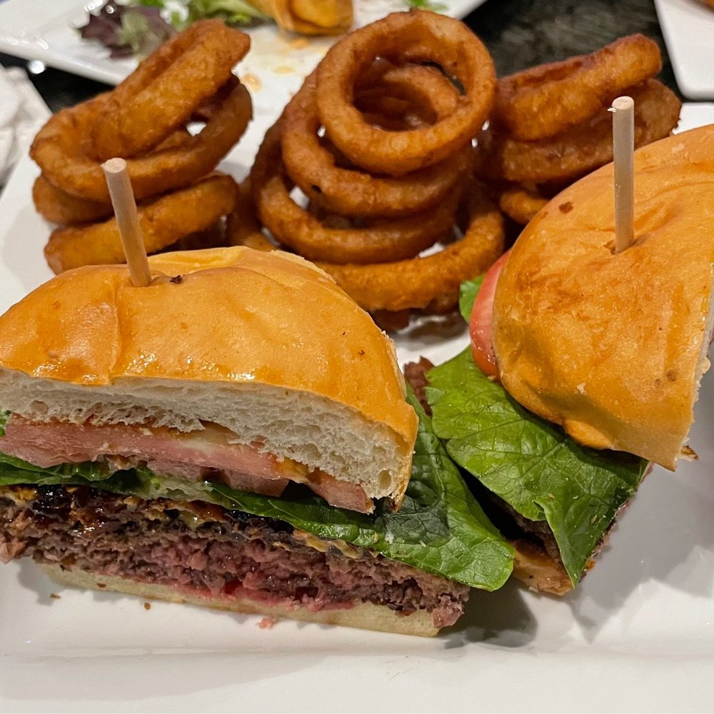 Jonathan's Grille - Example of Description - Sports Bars Near Me - East Ridge, Tennessee