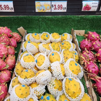 Gold City Supermarket - Dragon fruit - Grocery Near Me - Flushing, New York Gold City Supermarket - Dragon fruit - Grocery Near Me - Flushing, New York