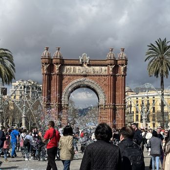 Arc de Triomf - Arc photo - Landmarks & Historical Buildings Near Me - Barcelona, B