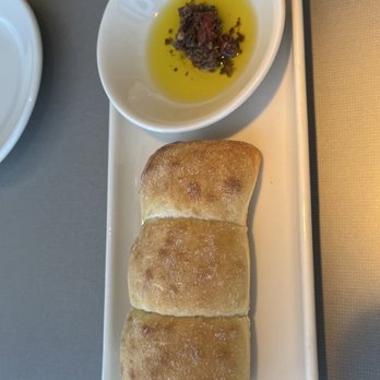 Bazille at Nordstrom - Bread - New American Near Me - Norwalk, Connecticut