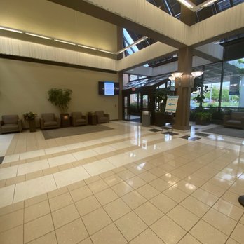 Sentara Norfolk General Hospital - Hospitals Near Me - Norfolk, Virginia
