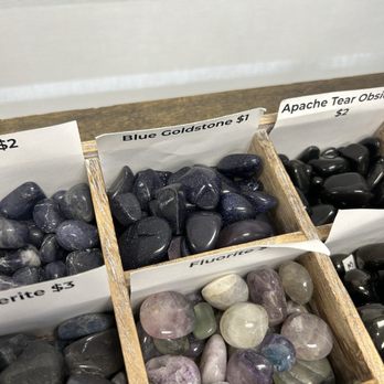 GeoScape Rock Shop - Small polished rocks - Jewelry Near Me - Paw Paw, Michigan