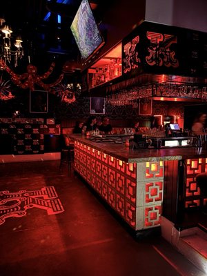 Kitsch Bar by null