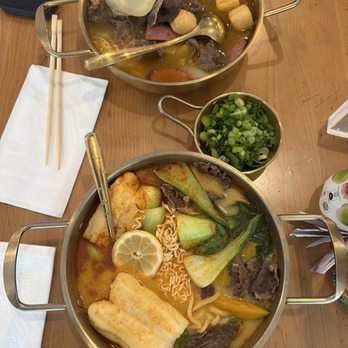 Mala Town - Set with Tom Yum Soup Base 冬阴功汤底套餐 (Mild Spicy) Set with Sour Spicy Golden soup 酸辣金汤套餐 (Medium Spicy) - Asian Fusion Near Me - Union City, California