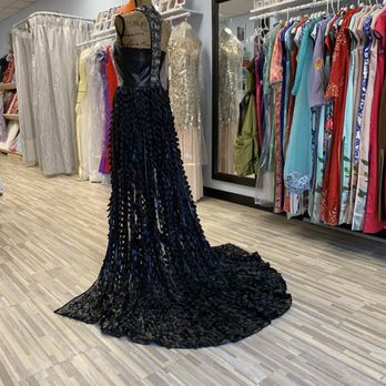LinLin's Accessories Alteration Dresses - Formal dress - Sewing & Alterations Near Me - Houston, Texas LinLin's Accessories Alteration Dresses - Formal dress - Sewing & Alterations Near Me - Houston, Texas