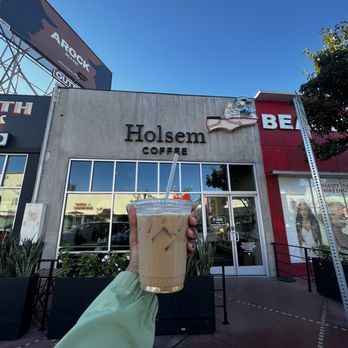 Holsem Coffee - Banana Bread Cold Brew - Coffee & Tea Near Me - San Diego, California Holsem Coffee - Banana Bread Cold Brew - Coffee & Tea Near Me - San Diego, California
