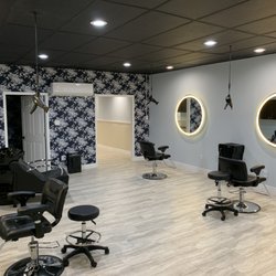 A&C LaCoiffure Salon