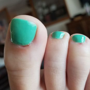 Auburn Nails - It's been a few days yet my toes still sting - Nail Salons Near Me - Auburn, Washington Auburn Nails - It's been a few days yet my toes still sting - Nail Salons Near Me - Auburn, Washington