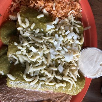 Hector's A Mexican Restaurant - Mexican Near Me - Wauwatosa, Wisconsin Hector's A Mexican Restaurant - Mexican Near Me - Wauwatosa, Wisconsin