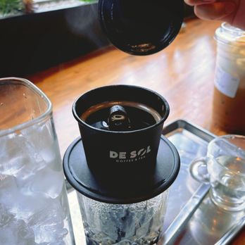 De Sol Coffee & Tea - Coffee & Tea Near Me - Wauwatosa, Wisconsin De Sol Coffee & Tea - Coffee & Tea Near Me - Wauwatosa, Wisconsin