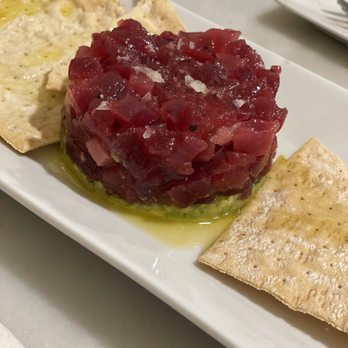 La Sorpresa - Tuna Tartare - Mediterranean Near Me - Cádiz, California La Sorpresa - Tuna Tartare - Mediterranean Near Me - Cádiz, California
