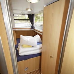 Top Charter - Heruler Silent 116/A Achterkabine backbord.