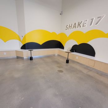 Sunright Tea Studio - Interior - Bubble Tea Near Me - Las Vegas, Nevada Sunright Tea Studio - Interior - Bubble Tea Near Me - Las Vegas, Nevada