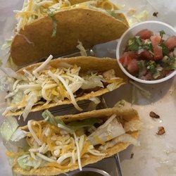 Tekila Mexican Bar & Grill - Fish tacos