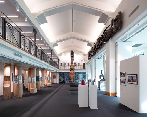 Bill Reid Gallery of Northwest Coast Art by null