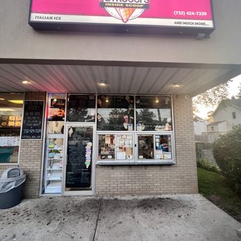 Petrucci's Inside Scoop - Ice Cream & Frozen Yogurt Near Me - Piscataway, New Jersey