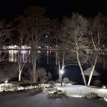 Church Landing at Mill Falls - Hotels Near Me - Meredith, New Hampshire Church Landing at Mill Falls - Hotels Near Me - Meredith, New Hampshire
