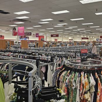TJ Maxx - Inside - Department Stores Near Me - Norfolk, Virginia TJ Maxx - Inside - Department Stores Near Me - Norfolk, Virginia