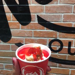 Wendy's - Strawberry cheesecake dessert is yummy!