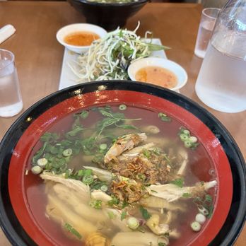 Com Ga Houston - P2. Pho Ga Thit Trang (Vietnamese Noodle Soup) - Noodles Near Me - Duluth, Georgia