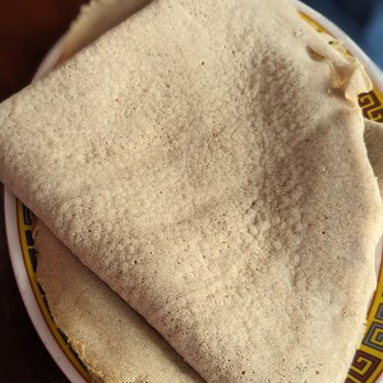 Enat Ethiopian Restaurant - Injera - Ethiopian Near Me - Seattle, Washington
