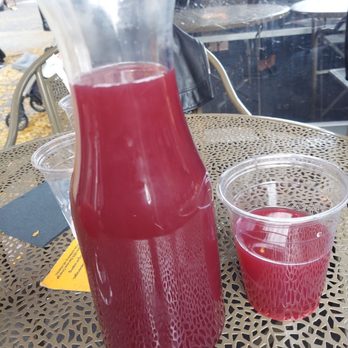 Beatstro - Red sangria - American Near Me - Bronx, New York