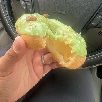 Modo Mochi Donut & Bubble Tea - pistachio donut - Donuts Near Me - Lincoln, Nebraska