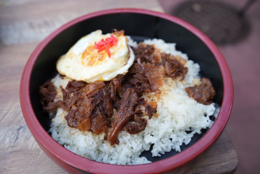 ZEPPELIN 339 Photos & 257 Reviews 1544 9th St NW, Washington, DC