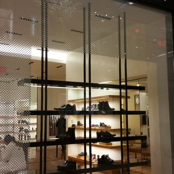 Louis Vuitton Paramus Garden State Plaza - Leather Goods Near Me - Paramus, New Jersey Louis Vuitton Paramus Garden State Plaza - Leather Goods Near Me - Paramus, New Jersey